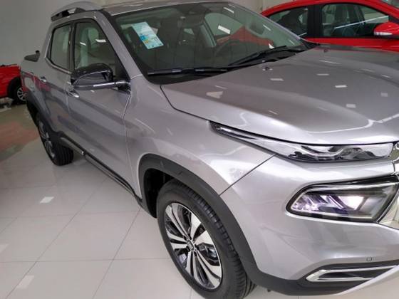 FIAT TORO 2.0 16V TURBO DIESEL VOLCANO 4WD AT9 FIAT TORO 2.0 16V TURBO DIESEL VOLCANO 4WD AT9